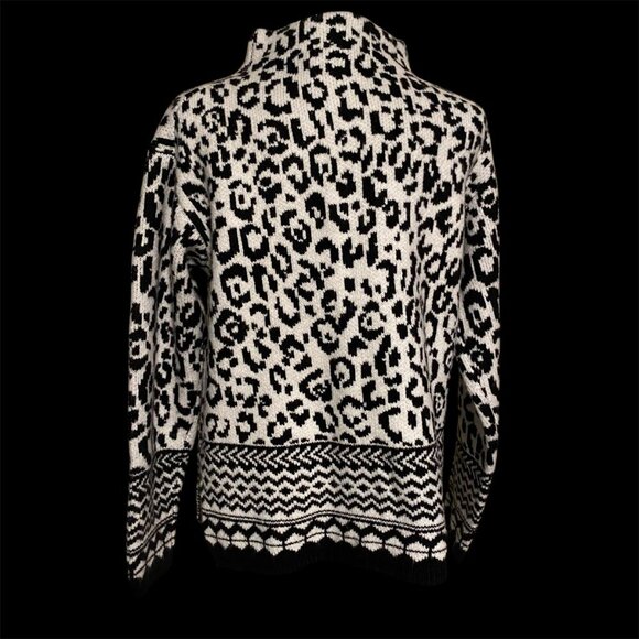 Ann Taylor Black and White Leopard Print Mock Neck Sweater Size Medium - Picture 2 of 6